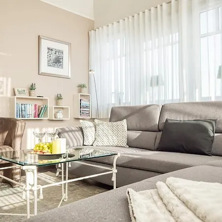 アパート Sonnenblick-turmoase 06