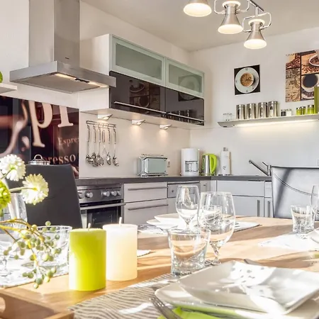 アパート Sonnenblick-turmoase 06 *